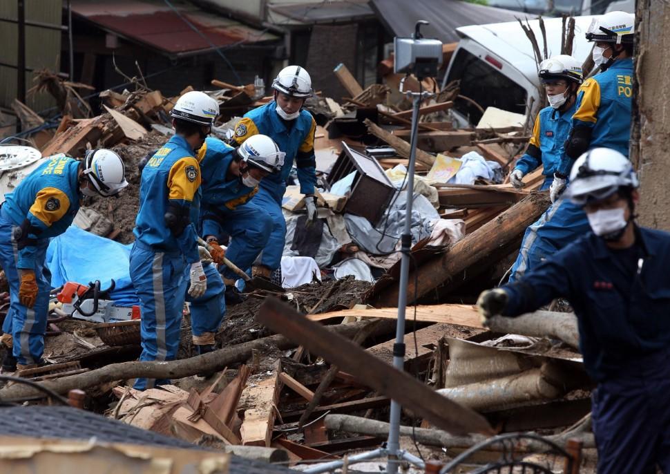 Deslizamento, terra, chuva, Jap&atilde;o, Hiroshima (France Press)