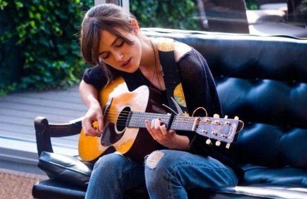 Keira Knightley em cena do filme 'Mesmo se Nada Der Certo' ( Divulgação)