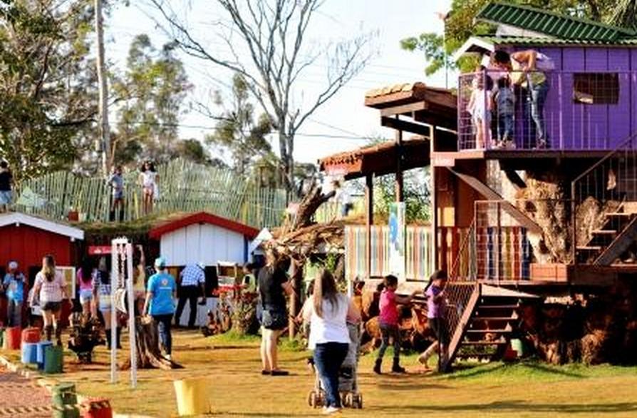 Festa - pe&atilde;o - rodeio - Barretos - 2014 - espa&ccedil;o - infantil - &aacute;rea - crian&ccedil;as (André Monteiro)