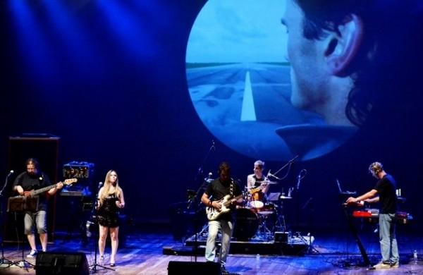 A Pink Floyd Brasil adiou para este domingo sua apresenta&ccedil;&atilde;o em Campinas - que seria em 20 de julho - por causa de pane na rede de energia ( Divulgação)