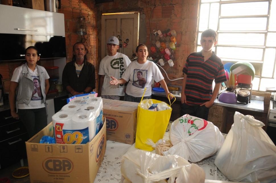 Um anos ap&oacute;s acidente, fam&iacute;lia ainda aguarda indeniza&ccedil;&atilde;o e vive de donativos ( Dominique Torquato/AAN)