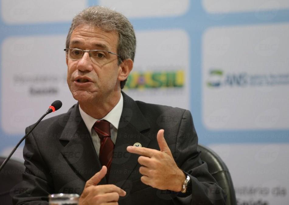 Arthur Chioro, ex-ministro da Sa&uacute;de, pede para ser exonerado do cargo ap&oacute;s ficar apenas 17 dias como titular da pasta (Agência Brasil)