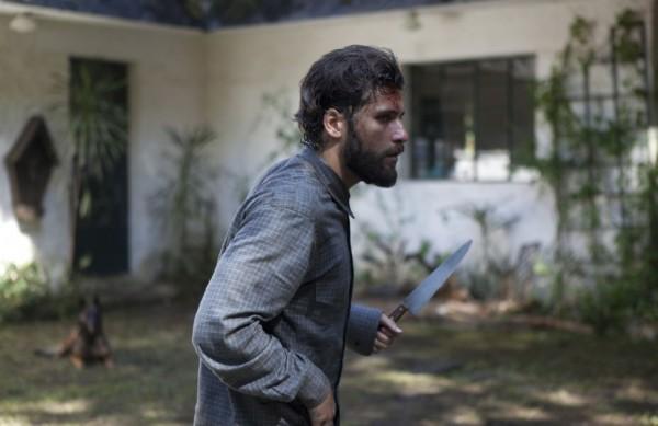 Bruno Gagliasso em cena do filme &quot;Isolados&quot;, de Tom&aacute;s Portella ( Divulgação)