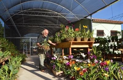Orquid&aacute;rio foi presente de empresa de log&iacute;stica a Sumar&eacute; e disp&otilde;e de 850 vasos ( Divulgação)