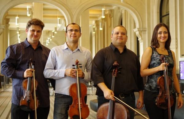 O Quarteto Romanov &eacute; composto por integrantes da Orquestra Sinf&ocirc;nica do Estado de S&atilde;o Paulo 