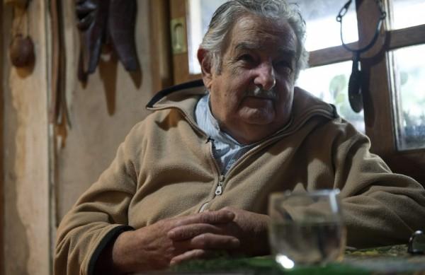 Mujica, um ex-guerrilheiro de 79 anos, conquistou o mundo com um discurso simples, uma vida austera e um forte questionamento ao consumismo (AFP)