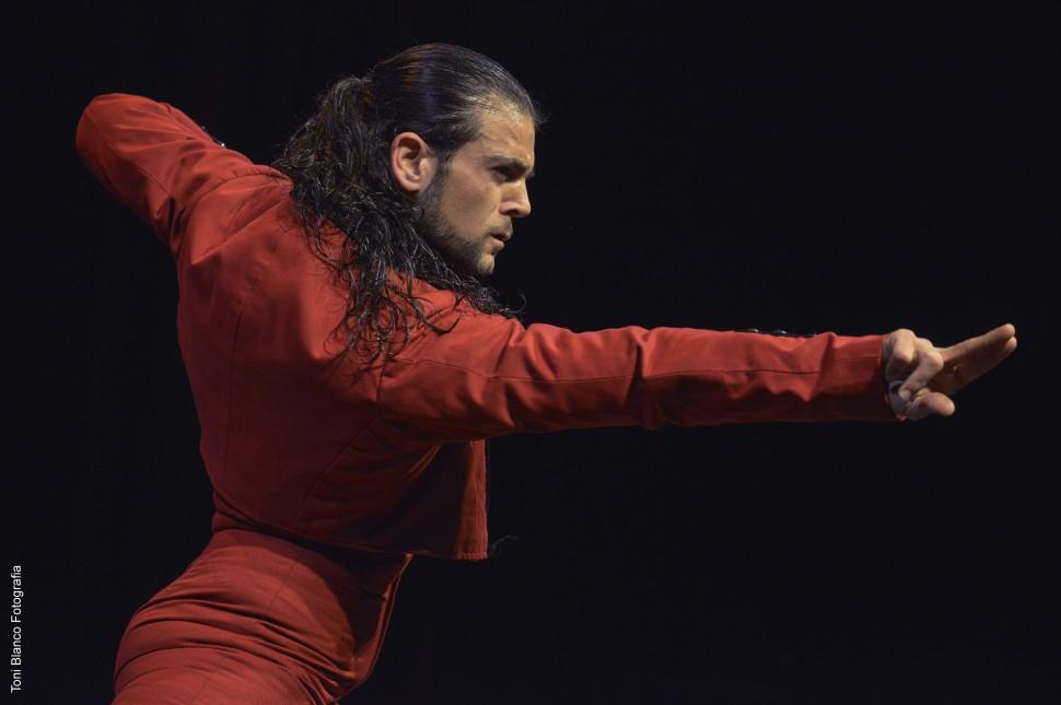Bailaor, Angel Reyes (Toni Blanco)
