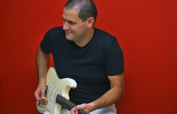 Guitarrista Felipe Bip&atilde;o ( Divulgação)