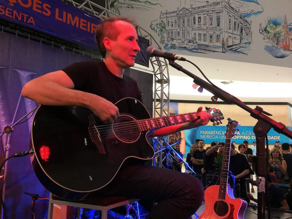 Kiko Zambianchi &eacute; uma das atra&ccedil;&otilde;es do Festival de Inverno de Socorro (Cedoc/RAC)