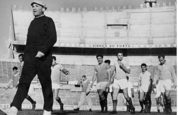 'B&eacute;la Guttmann: Uma Lenda do Futebol do S&eacute;culo XX', de Detlev Claussen, acaba de ser lan&ccedil;ado  ( Divulgação)