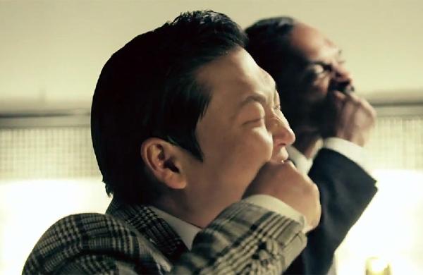 Psy, cujo nome real &eacute; Park Jae-sang, falou que ele e o rapper escreveram a m&uacute;sica pela internet ( Reprodução)