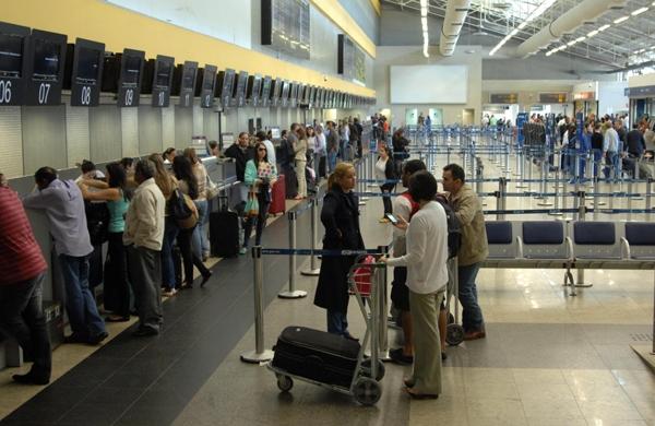 Ladr&otilde;es agiram na &aacute;rea do sagu&atilde;o do Aeroporto de Viracoposr
 ( Cedoc/RAC)