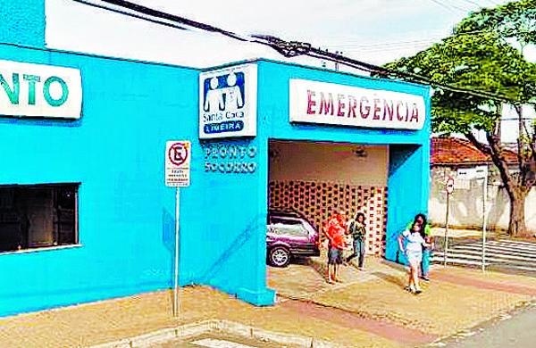 Menina chegou ao hospital com vida, mas n&atilde;o resistiu e morreu ( Cedoc/RAC)