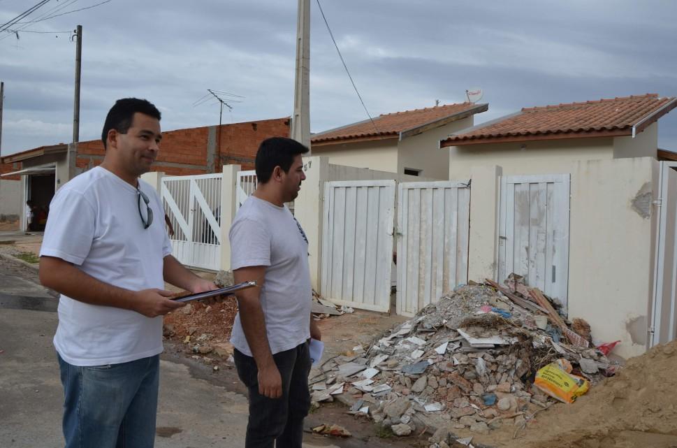 Sumar&eacute; faz fiscaliza&ccedil;&atilde;o contra entulho ( Divulgação)