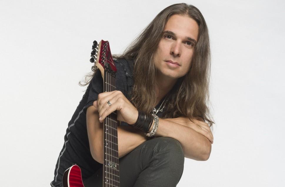 Kiko Loureiro lan&ccedil;a DVD solo &quot;The White Balance&quot; ( Divulga&ccedil;&atilde;o)