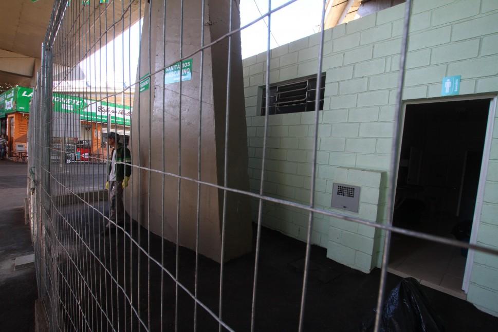Usu&aacute;rios do banheiro do Ceasinha ter&atilde;o de pagar R$ 2; valor do estacionamento ainda ser&aacute; definido ( Janaína Ribeiro/Especial a AAN )