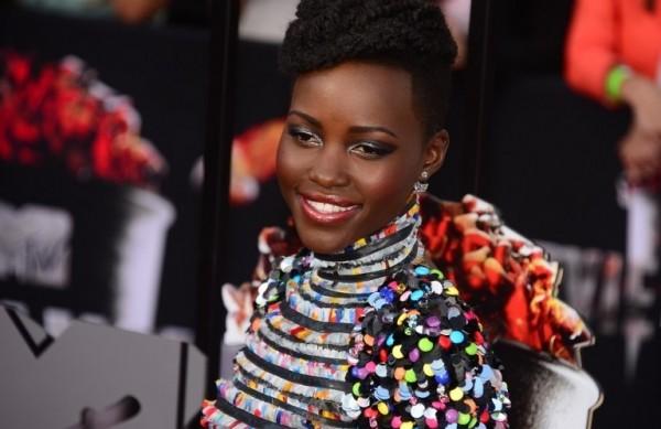 Lupita Nyongo'O: 'beleza singular e personalidade radiante'  (France Press)