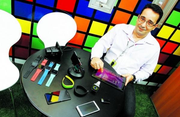 O executivo do Venturus - Centro de Inova&ccedil;&atilde;o Teccnol&oacute;gica, Marcelo Abreu, afirma que a tecnologia expande os horizontes no uso de dispositivos como rel&oacute;gios, pulseiras e c&acirc;maras ( Gustavo Tilio/Especial para a AAN)