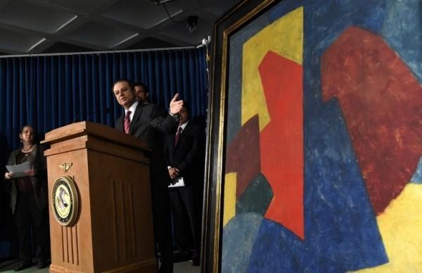 'Composition abstraite', de Serge Poliakoff (1900-1969), foi entregue ao Brasil pelo escrit&oacute;rio do fiscal federal de Manhattan, Preet Bharara, em Nova York  (France Press)