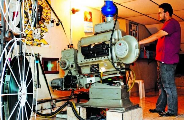 Sala de proje&ccedil;&atilde;o no Cine Sumar&eacute;,  o &uacute;nico cinema de rua da RMC: tecnologia de 35mm (Elcio Alves/ AAN)