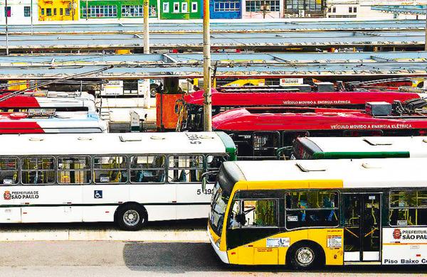 Motoristas insistem em greve em duas garagens em SP ( Cedoc/RAC)