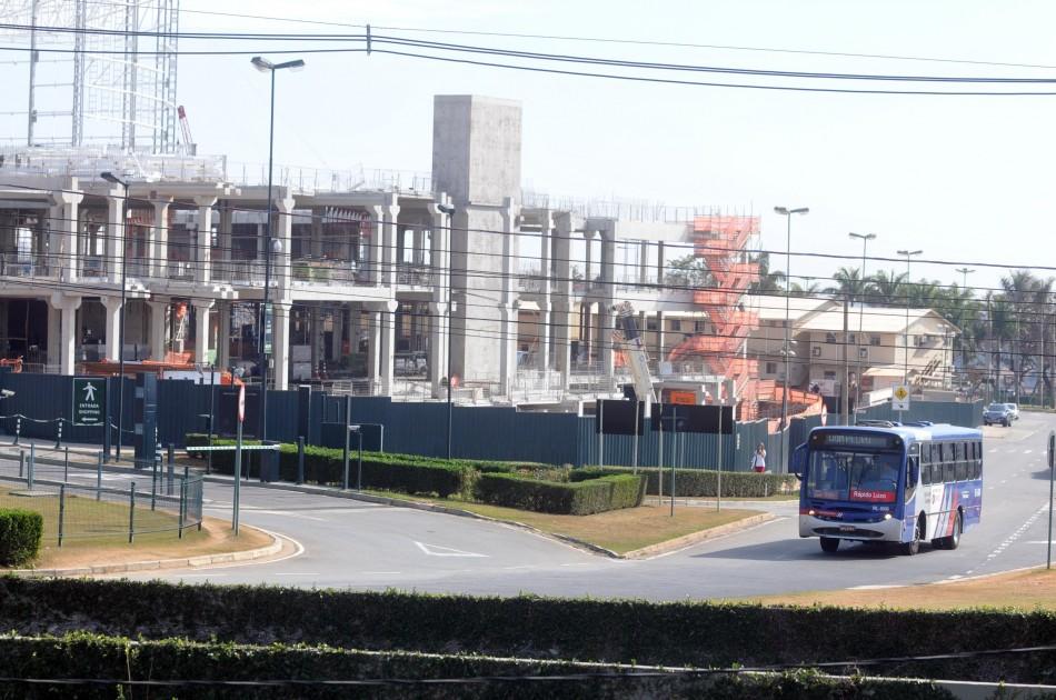 Obras da amplia&ccedil;&atilde;o do Shopping Iguatemi, em Campinas, est&atilde;o embargadas desde o acidente (Dominique Torquato /AAN)