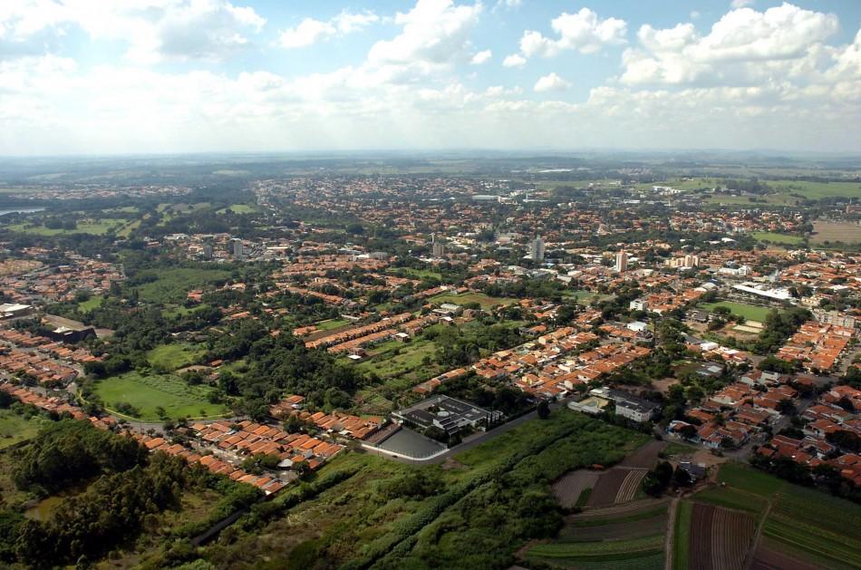 Bar&atilde;o Geraldo &eacute; das &aacute;reas onde a constru&ccedil;&atilde;o de conjuntos populares foi vetada (Cedoc/RAC)