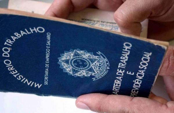 Atualmente, por lei, o Fundo de Garantia por Tempo de Serviço é corrigido pela TR, mais 3% ao ano ( Reprodução)