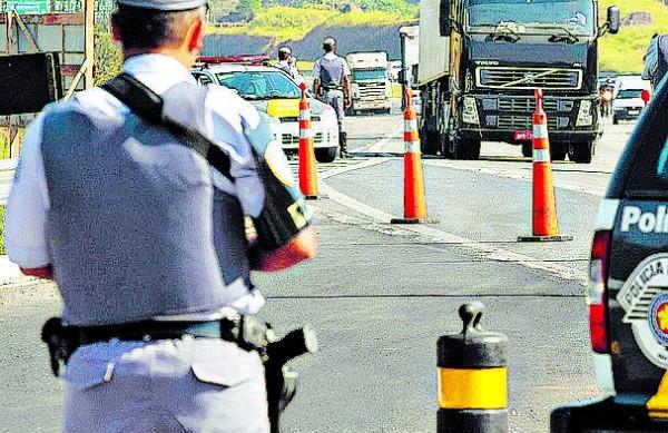 Pol&iacute;cia tem intensificado patrulhamento nos trechos com mais ocorr&ecirc;ncias ( Edu Fortes/AAN)
