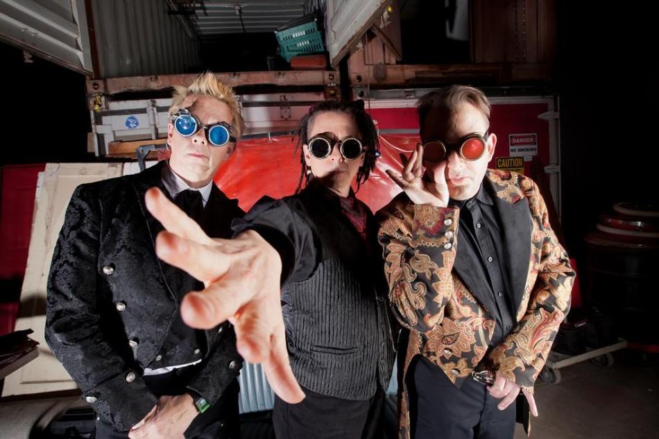 Information Society, banda de techno pop aos anos 1980 ( Divulgação)