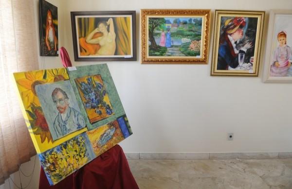 Obras de autoria de coletivo Grupo Impressionistas do Brasil expostas em Campinas ( Dominique Torquato/AAN)