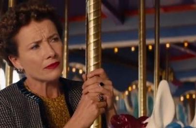 Foi um dos pap&eacute;is mais dif&iacute;ceis de interpretar. Eu n&atilde;o conhecia a hist&oacute;ria de Mary Poppins na verdade, revelou a atriz ( Divulgação)