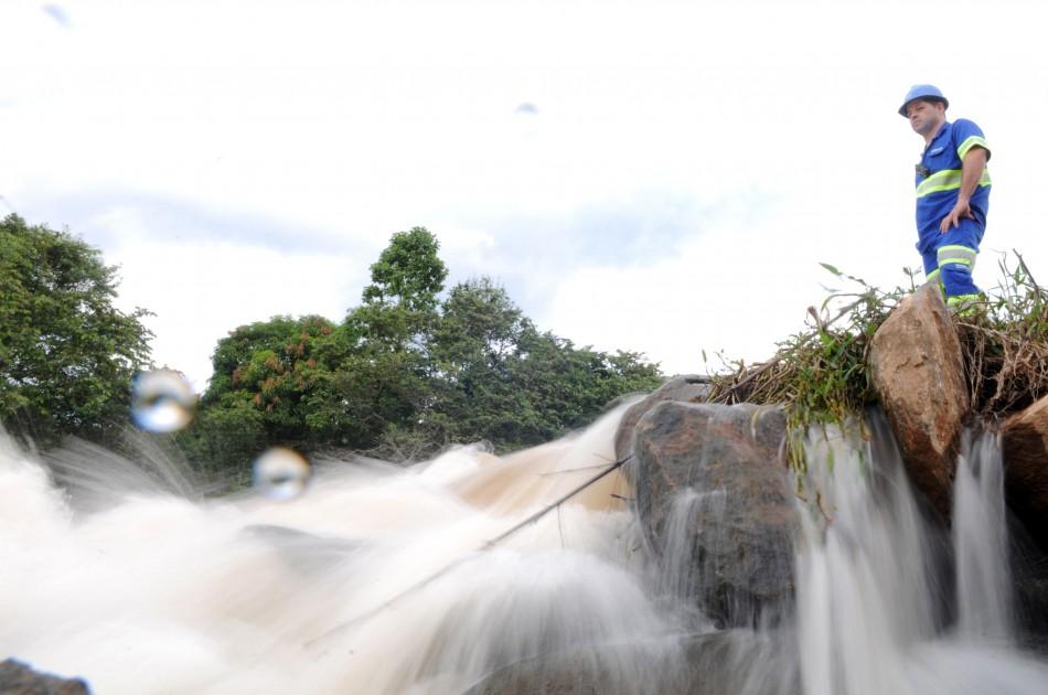 Sabesp restringiu a venda de &aacute;gua para as cidades de Guarulhos e S&atilde;o Caetano do Sul ( Edu Fortes/AAN)