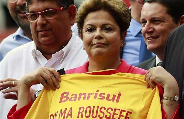 A presidente Dilma Rousseff (PT) venceria A&eacute;cio e Eduardo Campos (France Press)