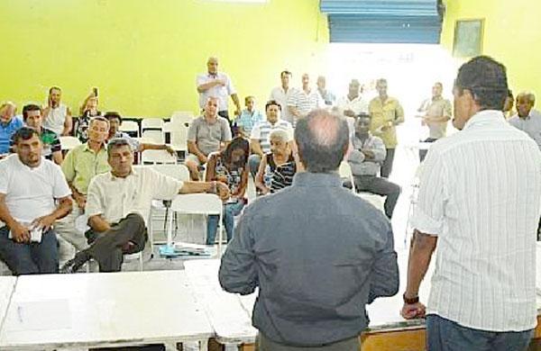 Lideran&ccedil;a e moradores do Campo Grande e Ouro Verde discutem defini&ccedil;&otilde;es (Élcio Alves/ AAN)