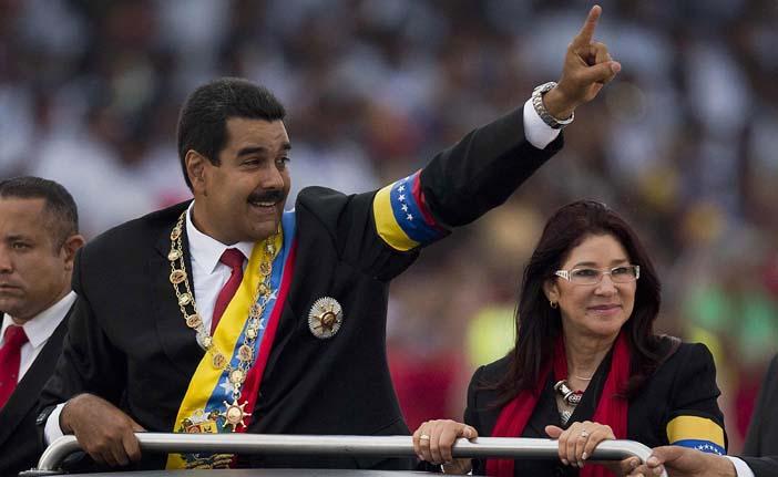Maduro, eleito em 14 de abril, após a morte de Hugo Chávez, em 5 de março (France Press)