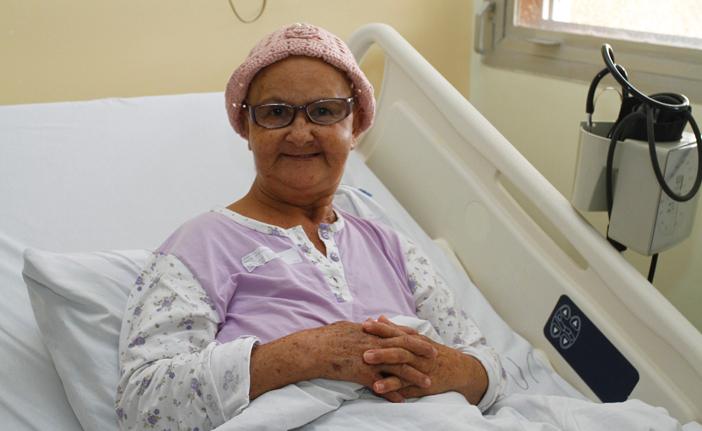 Maria Aparecida é a última paciente a realizar o transplante de medula: presente após espera de 14 anos na fila ( Gustavo Tilio/Especial para a AAN)