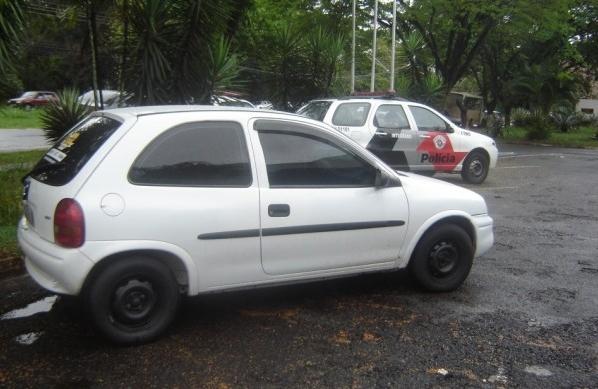 Carro clonado do traficante foi apreendido e entregue à Polícia Federal (Luís Augusto/AAN)