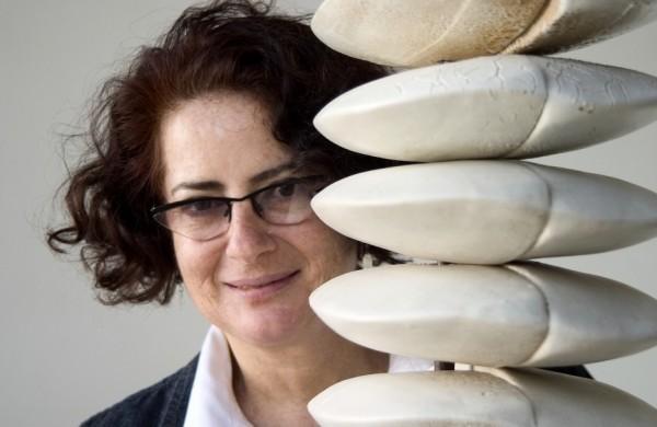A artista plástica Norma Grinberg é a única brasileira convidada como membro da Academia Internacional de Cerâmica, com sede na Suíça  ( Divulgação)