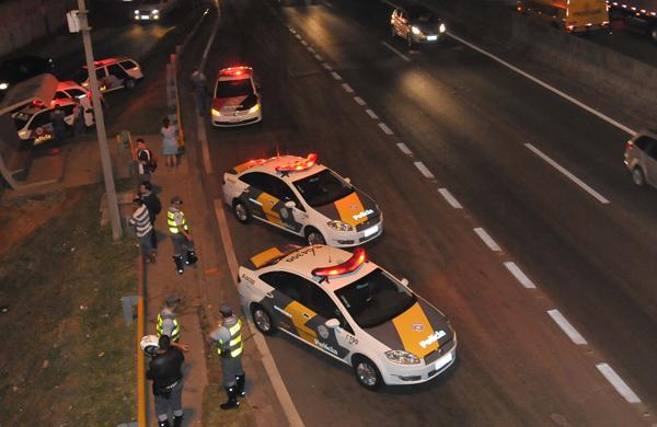 A manifestação durou cerca de 30 minutos e os manifestantes foram dispersados pela polícia ( Leandro Ferreira/AAN)