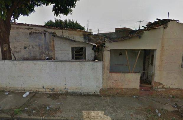 O local também é frequentado por usuários de drogas que seriam os responsáveis por sacrificar os animais ( Divulgação)