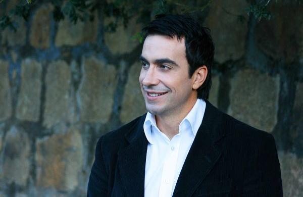 Padre Fábio de Melo subirá ao palco principal da festa, às 21h ( Divulgação)