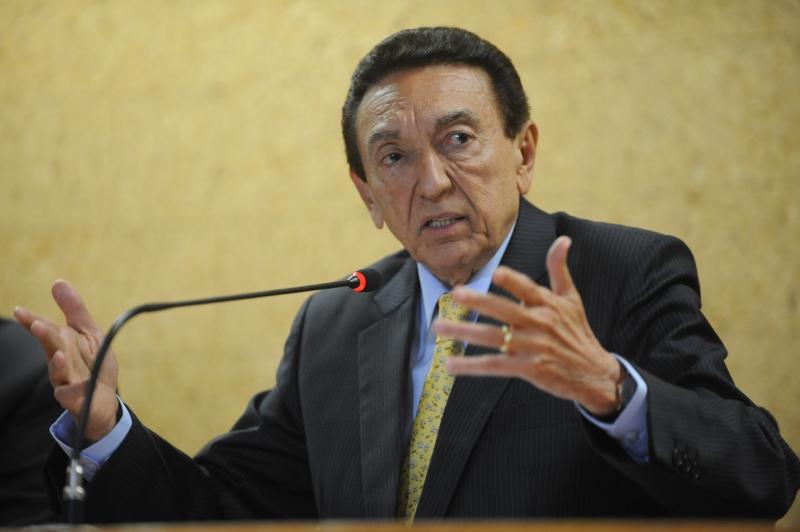 A notícia foi confirmada pelo ministro de Minas e Energia, Edison Lobão, após a reunião do colegiado (Agência Brasil )