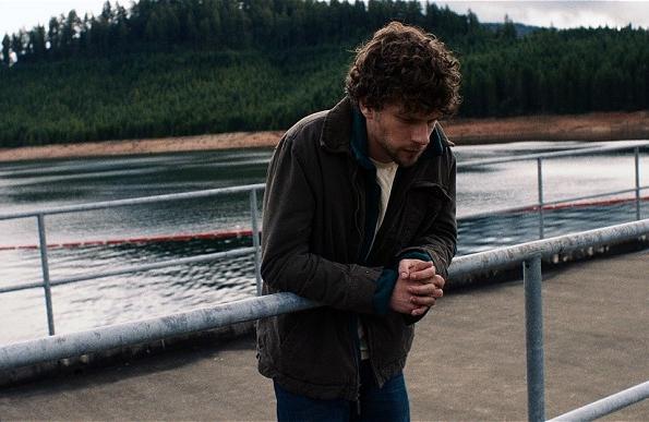 Cena do filme 'Night moves', de Kelly Reichard ( Divulgação)