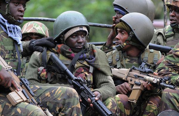 A maior parte dos reféns em poder dos terroristas somalis que atacaram um shopping em Nairóbi foi resgatada pelas forças quenianas (France Press)
