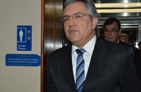 Vinda dos profissionais foi anunciada pelo ministro da Saúde, Alexandre Padilha (Agência Brasil)