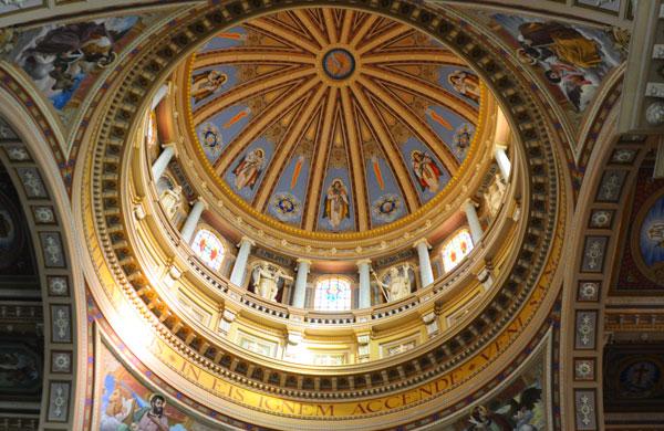 Cúpula do Santuário Santo Antonio, em Americana.  (Elcio Alves/AAN)