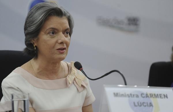 Corregedoria sustenta que a ministra Cármen Lúcia (foto) sabia do acordo entre o tribunal e a empresa privada r
 (Agência Brasil)