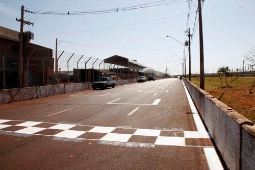 Stock Car, a maior corrida de rua do Brasil, acontece em Ribeirão Preto, no próximo domingo, dia 11, reunindo os melhores pilotos da modalidade (Carlos Natal/Divulgação)