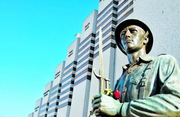 O Mausoléu do Soldado Constitucionalista, em Campinas, celebrado em versos por Guilherme de Almeida, que lutou na Revolução de 1932 ( Cedoc/RAC)